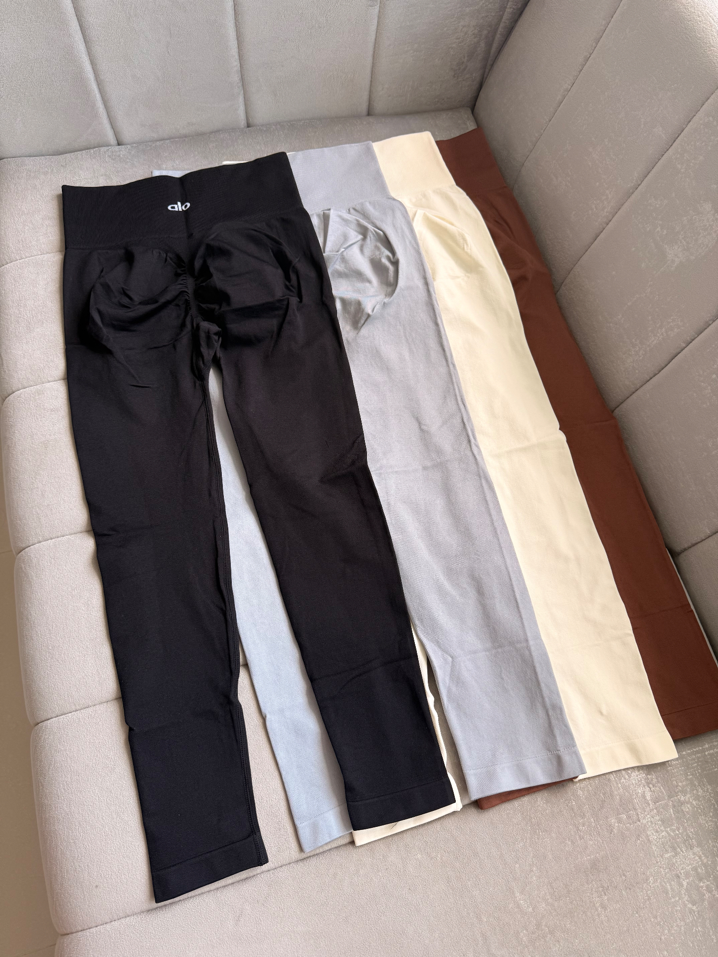 Leggins Alo • Ref. 2944-Q98